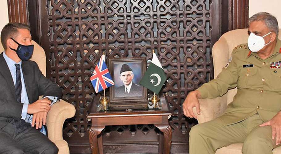COAS General Qamar Bajwa in a meeting with British High Commissioner