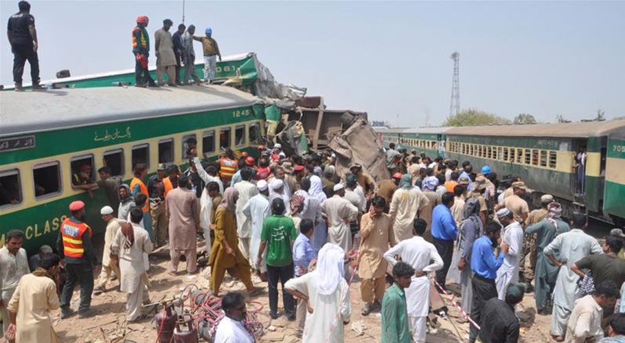 Who is blame for the growing incidents of trains?