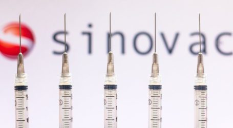 Pakistan receives 1.5 million Sinovac vaccines amid shortages