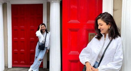 Anushka Sharma wanders in street of London