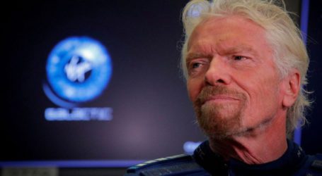 Branson set to fly to space aboard Virgin Galactic rocket plane
