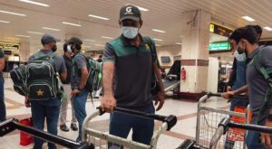 Head coach Misbah-ul-Haq has been quarantined in Jamaica due to coronavirus (Photo: Geo TV)