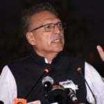 President Alvi stressed that he does not want the innovative minds of Pakistani youth leaving the country and causing a brain drain (Photo: Presidency)