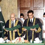 Registrar Supreme Court of Pakistan conducted the proceedings of the oath-taking ceremony. (PHOTO: ONLINE)