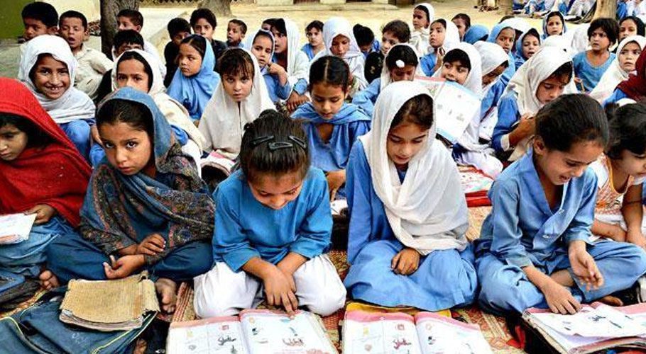 28 percent of children in urban areas of Sindh and 61 percent of children in rural areas are out of school (GEO TV)