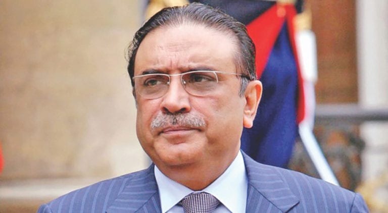 Asif Ali Zardari was peaking to journalists after appearing before an accountability court. Source: FILE. 