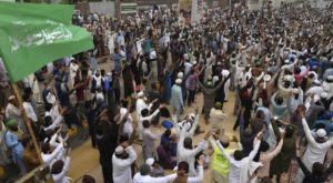 The banned TLP says that our sit-in is peaceful, if the agreement is not implemented, then we will decide the next course of action. (Photo: Samaa TV)