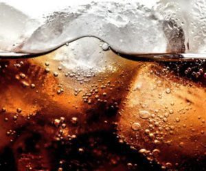 Diet soda leaves people with increased food cravings: study