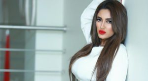Mathira is a Pakistani model and host (Super Stars Bio)