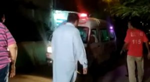 Due to lack of facilities in Abbasi Shaheed Hospital, some of the injured had to be shifted to Jinnah Hospital. (Photo: Hum News)