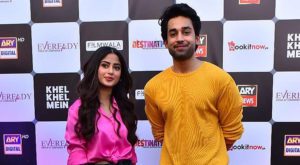 Sajal Aly and Bilal Abbas Khan have paired up together for movie (Reviewit)