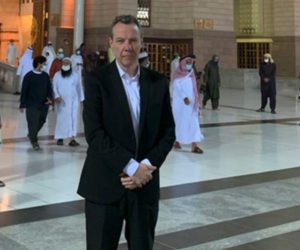 British Consul General in Saudi Arabia converts to Islam
