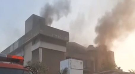 Fire erupts in factory near Karachi harbour