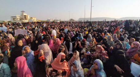Women hold rally in Gwadar demanding basic rights