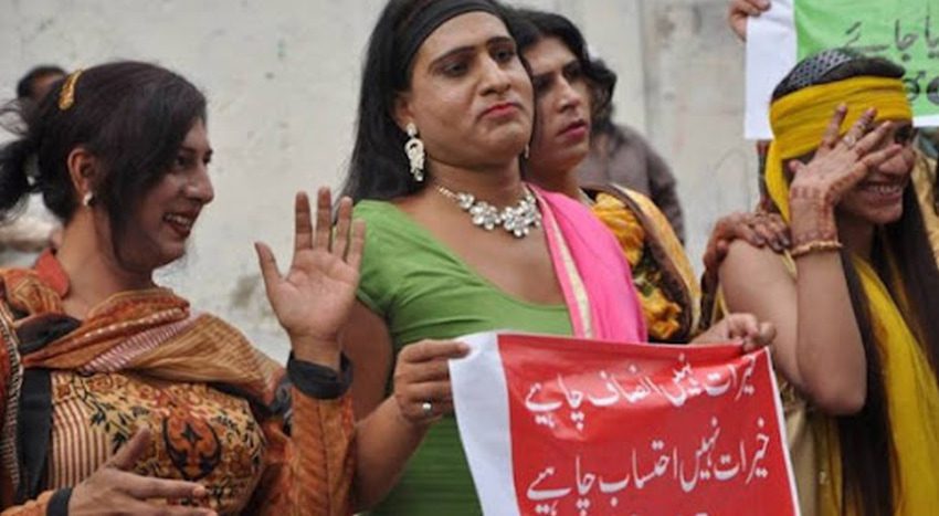 The use of the app is expected to reduce violence against eunuchs. (Photo: Inter Press Service)