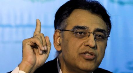 Asad Umar claims to end inflation in country within 15 days