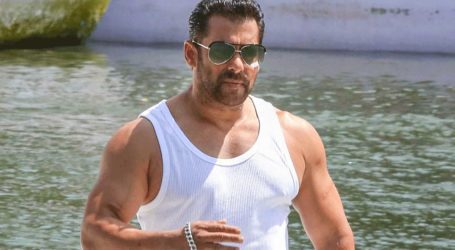 Salman Khan feels Bollywood lacks the punch of heroism unlike South movies