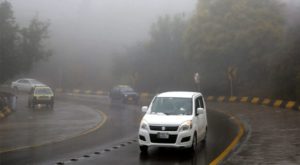 A spokesman for the Motorway Police said that citizens would have to use fog lights while traveling on the roads. (Photo: Social News XYZ)