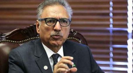 President Alvi encourages youth to excel in IT field