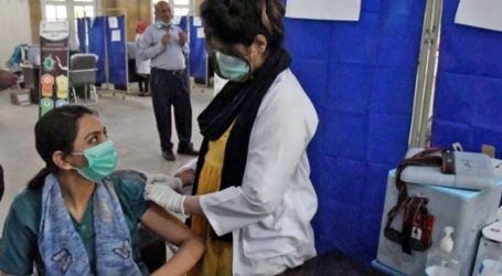 Pakistan reports 6,377 coronavirus cases, 48 deaths