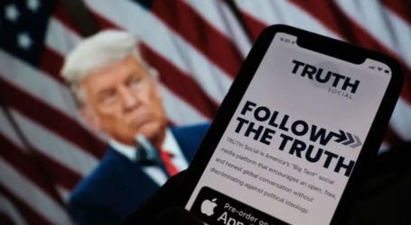 Donald Trump’s Truth Social app launches on Apple store