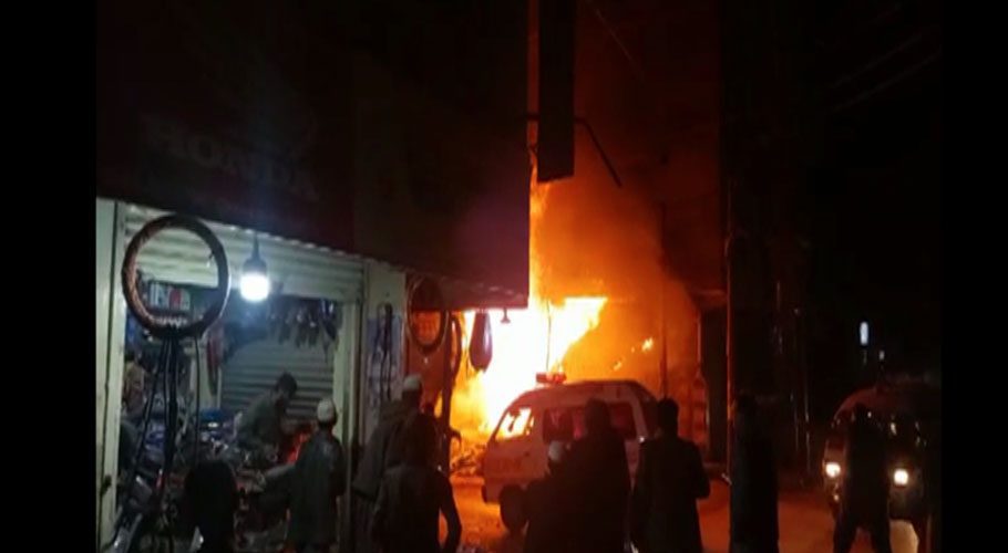 3 policemen martyred, 25 injured in blast
