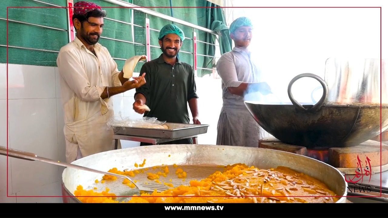 New Rehmat Bakers sells amazing halwa puri. Source: MM News.