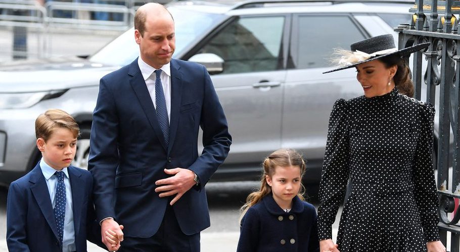 Prince William, Duchess of Cambridge Catherine and their children arrive at a service of thanksgiving for late Prince Philip. Source: Reuters.