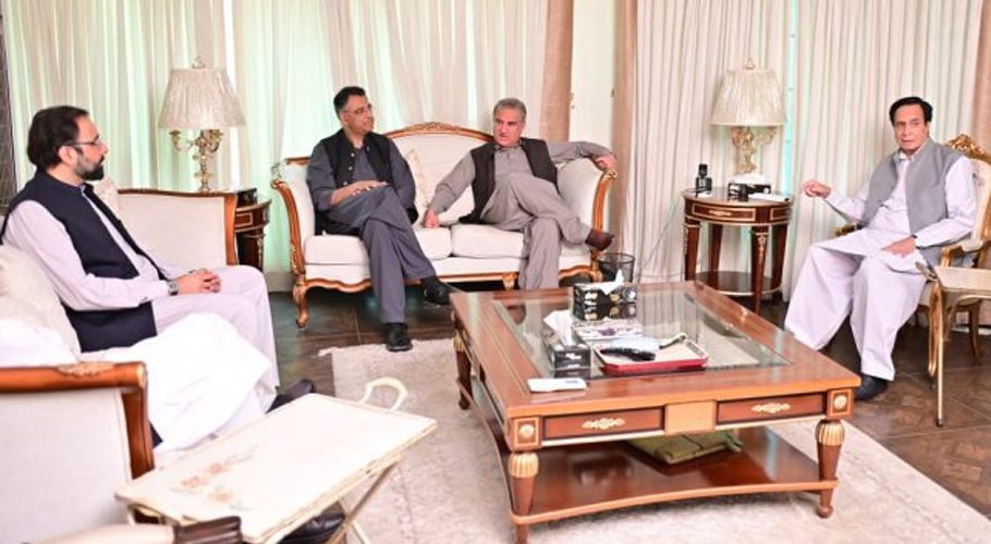 The meeting held at the residence of Chaudhry Pervaiz Elahi in Islamabad. Source: APP.