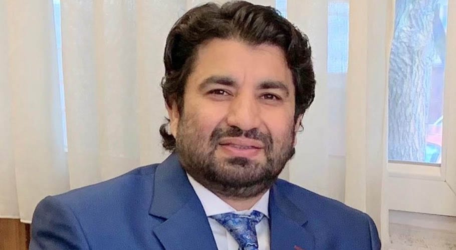 FIA summons Qasim Suri for abusing Saleem Safi's parents