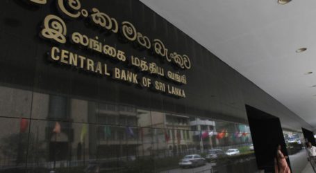 Sri Lanka suspends external debt payments