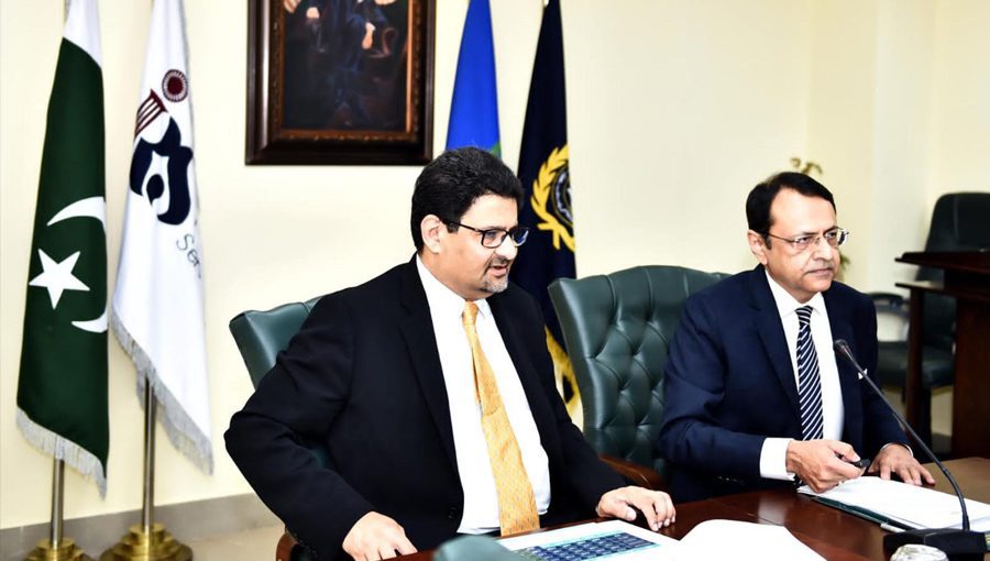 Finance Minister Miftah Ismail visits FBR Headquarters. Source: APP.