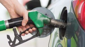 Rising prices of petroleum products, how to save fuel in the car? (Photo Google)