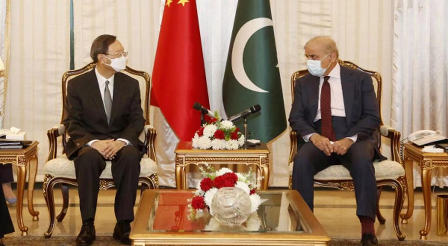 Pakistani Prime Minister Shahbaz Sharif (R) meets with Yang Jiechi, a member of the Political Bureau of the Communist Party of China (CPC) Central Committee and director of the Office of the Foreign Affairs Commission of the CPC Central Committee, in Islamabad, capital of Pakistan, June 29, 2022. /Chinese Foreign Ministry