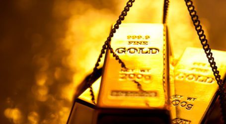 Gold price increases by Rs1300 per tola in Pakistan