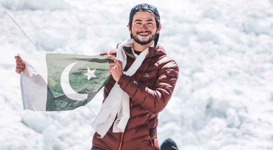 Sheroze Kashif is determined to climb all the peaks above 8,000 meters. (Photo: Dawn)