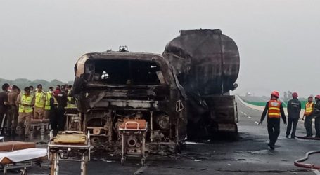 20 perished in bus-oil tanker collision on Multan-Sukkur Motorway