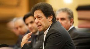 Resignations issue: Imran Khan summons PTI MNAs meeting on Dec 28