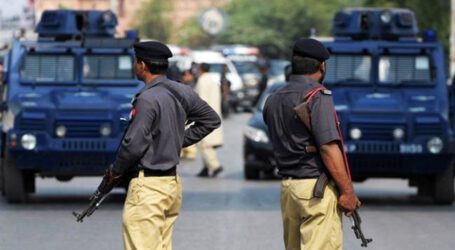 Robbers posing as police loot multiple homes in Karachi