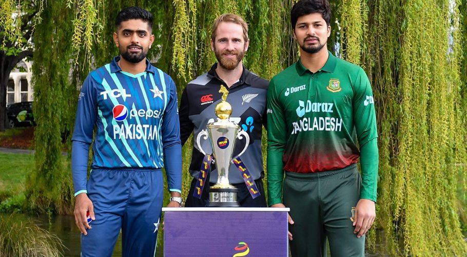 Babar Azam of Pakistan, Kane Williamson of New Zealand, and Nurul Hasan of Bangladesh with tri-series trophy (Image: PCB)