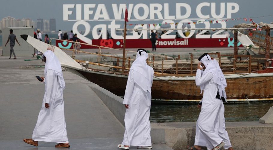 FIFA World Cup Qatar 2022 Preview - Doha, Qatar - November 5, 2022 General view of fans ahead of the FIFA World Cup Qatar 2022 REUTERS/Ibraheem Al Omari