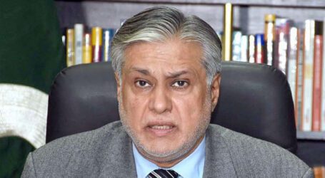 Dar rejects default rumours, says IMF agreement expected next week