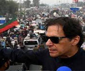 Imran Khan says he will lead big procession on Nov 26