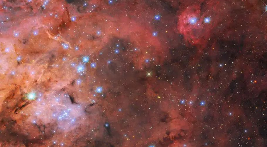 El Telescopio Espacial Hubble explora la turbulenta Nebulosa de la Tarántula