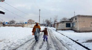Parts of Pakhtunkhwa receive snowfall
