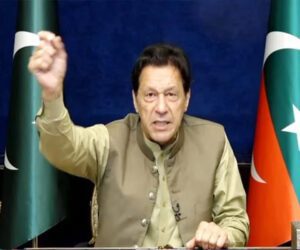 Petrified of elections, PMLN threatening Supreme Court & Chief Justice: Imran Khan