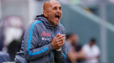 Napoli coach Spalletti to step aside after title triumph