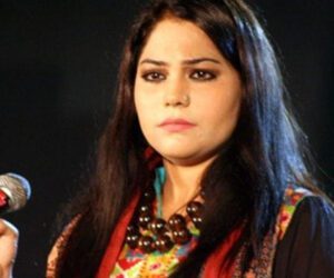 Singer Sanam Marvi’s third marriage also ends in divorce