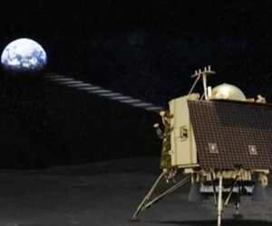 Chandrayaan-3: Indian space agency Isro says no signal yet from Moon lander