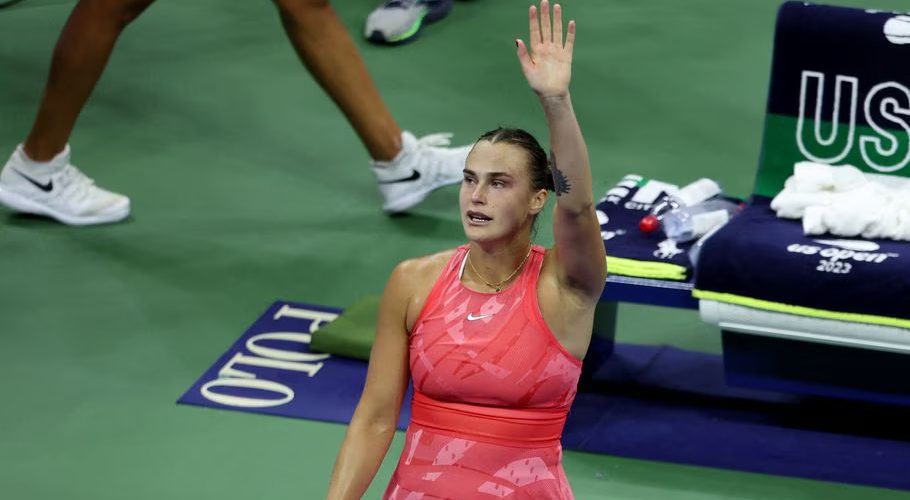 U.S. Open - Flushing Meadows, New York, United States - September 7, 2023 Belarus' Aryna Sabalenka celebrates after winning her semi final match against Madison Keys of the U.S. REUTERS/Mike Segar Acquire Licensing Rights